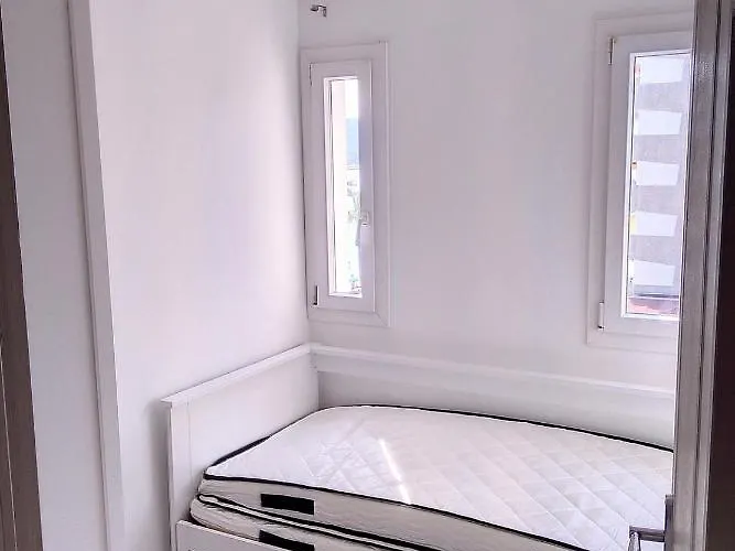 Apartment De La